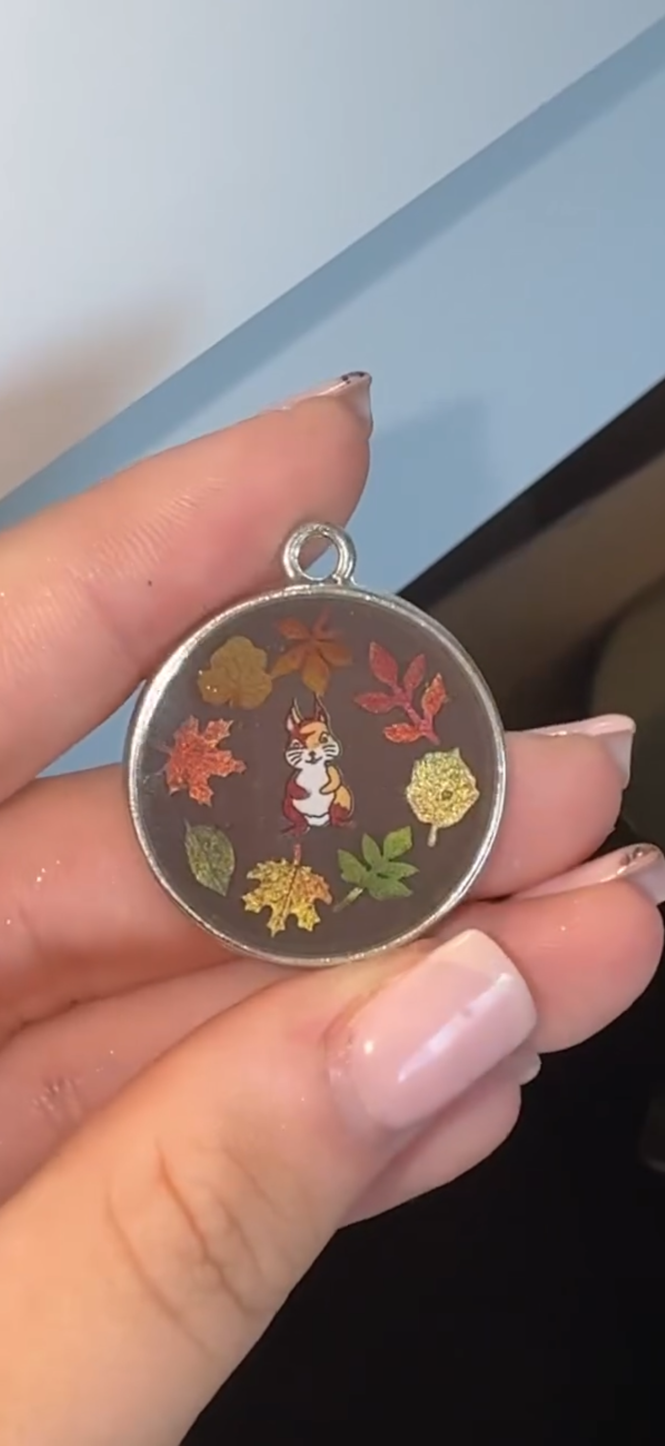 Autumn squirrel tag